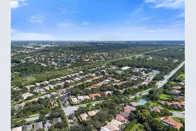 7400 NW 70th Avenue, Parkland, FL 33067 - Photo 2