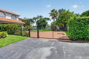 9048 Villa Portofino Cir, Boca Raton, FL 33496 - Photo 58