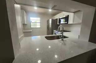 330 NE 26th Ave, Boynton Beach, FL 33435 - Photo 2