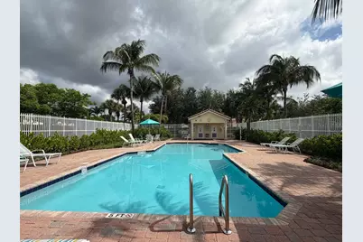 6355 Adriatic Way, West Palm Beach, FL 33413 - Photo 32