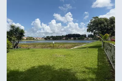 6355 Adriatic Way, West Palm Beach, FL 33413 - Photo 28