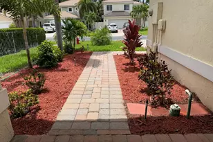 6355 Adriatic Way, West Palm Beach, FL 33413 - Photo 4