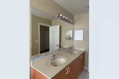 6355 Adriatic Way, West Palm Beach, FL 33413 - Photo 18