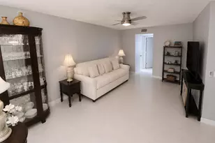 13 Lake Vista Trail, Port Saint Lucie, FL 34952 - Photo 4