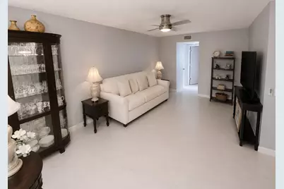 13 Lake Vista Trail #105, Port Saint Lucie, FL 34952 - Photo 4