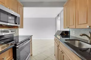 2053 Cornwall C, Boca Raton, FL 33434 - Photo 1
