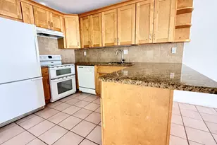 620 NE 19th Ave, Deerfield Beach, FL 33441 - Photo 4
