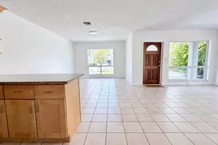 620 NE 19th Ave, Deerfield Beach, FL 33441 - Photo 2