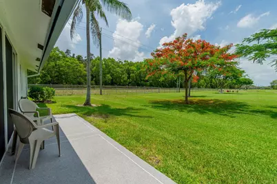 5487 Crystal Anne Drive, West Palm Beach, FL 33417 - Photo 22