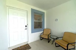 5487 Crystal Anne Dr, West Palm Beach, FL 33417 - Photo 4