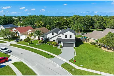 22612 Middletown Drive, Boca Raton, FL 33428 - Photo 2
