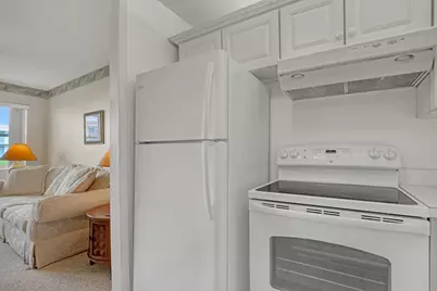 680 Horizon W #110, Boynton Beach, FL 33435 - Photo 16