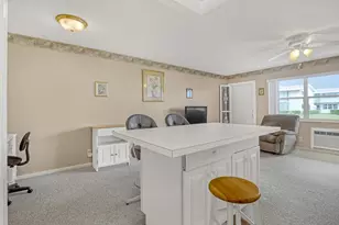 680 Horizon W, Boynton Beach, FL 33435 - Photo 12
