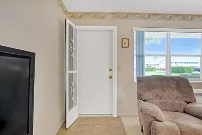 680 Horizon W #110, Boynton Beach, FL 33435 - Photo 6