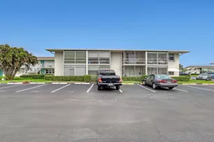 680 Horizon W, Boynton Beach, FL 33435 - Photo 26