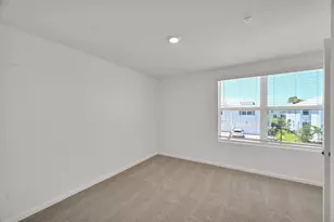 636 Salisbury Cir, Fort Pierce, FL 34982 - Photo 12