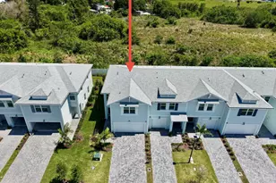 636 Salisbury Cir, Fort Pierce, FL 34982 - Photo 2