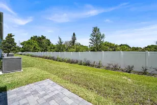636 Salisbury Cir, Fort Pierce, FL 34982 - Photo 32