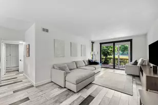 7942 La Mirada Dr, Boca Raton, FL 33433 - Photo 10