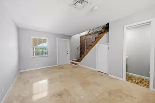 905 NE 28th St, Wilton Manors, FL 33334 - Photo 14