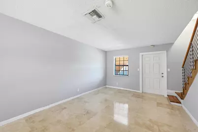 905 NE 28th Street #206, Wilton Manors, FL 33334 - Photo 6