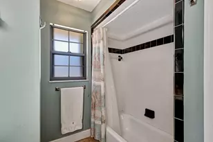 137 Queens Rd, Fort Pierce, FL 34949 - Photo 24