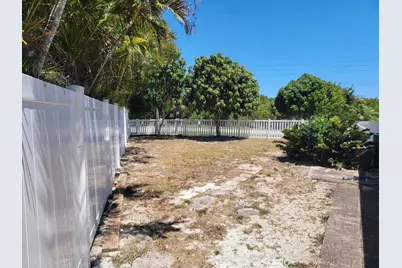 137 Queens Road, Fort Pierce, FL 34949 - Photo 36