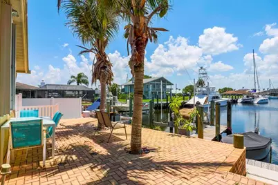 137 Queens Road, Fort Pierce, FL 34949 - Photo 32