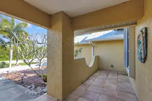 137 Queens Rd, Fort Pierce, FL 34949 - Photo 4