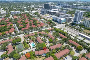 308 City View Dr, Fort Lauderdale, FL 33311 - Photo 44