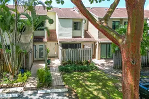 308 City View Dr, Fort Lauderdale, FL 33311 - Photo 28