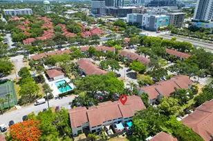 308 City View Dr, Fort Lauderdale, FL 33311 - Photo 36
