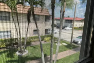 84 Saxony B, Delray Beach, FL 33446 - Photo 26