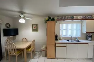 3367 Perimeter Dr, Greenacres, FL 33467 - Photo 16
