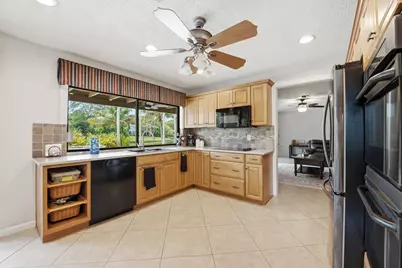 2017 NW 102nd Terrace, Coral Springs, FL 33071 - Photo 18