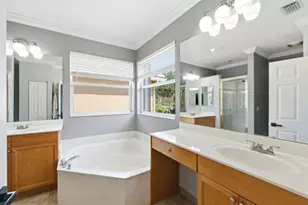 11131 Laurel Walk Rd, Wellington, FL 33449 - Photo 24