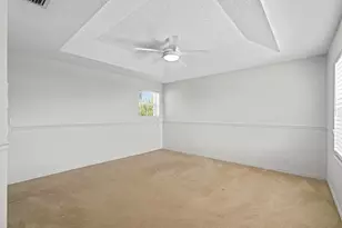 3961 Crescent Creek Pl, Coconut Creek, FL 33073 - Photo 18