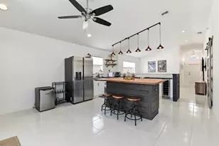 5690 Green Island Dr, Lake Worth, FL 33463 - Photo 8