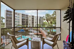 20 Royal Palm Way, Boca Raton, FL 33432 - Photo 2