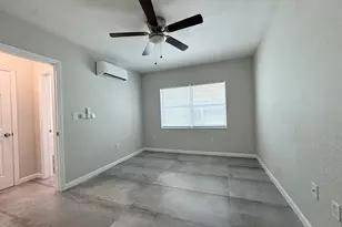 935 8th St, Miami Beach, FL 33139 - Photo 24