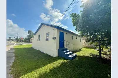 856 SW Ave D, Belle Glade, FL 33430 - Photo 22
