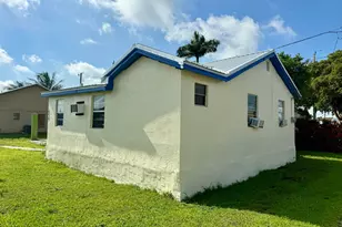 856 SW Ave D, Belle Glade, FL 33430 - Photo 20