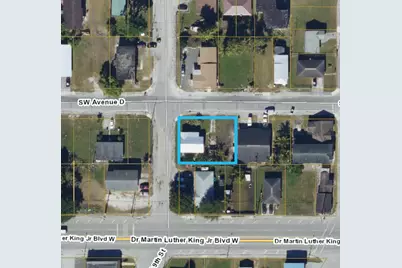 856 SW Ave D, Belle Glade, FL 33430 - Photo 2