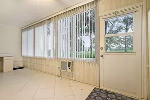 1023 Ellesmere B, Deerfield Beach, FL 33442 - Photo 18