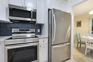 1023 Ellesmere B, Deerfield Beach, FL 33442 - Photo 12