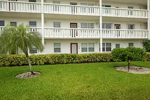 1023 Ellesmere B, Deerfield Beach, FL 33442 - Photo 22