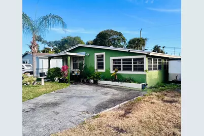 925 W 3rd Street, Riviera Beach, FL 33404 - Photo 4