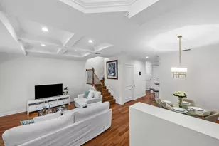 400 NE 69th Cir, Boca Raton, FL 33487 - Photo 6