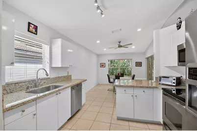 7910 Laina Lane #3, Boynton Beach, FL 33437 - Photo 10