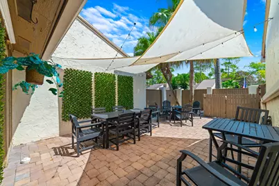 12600 Shady Pines Court, Wellington, FL 33414 - Photo 4